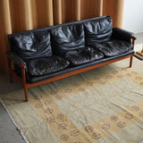 Ziegler rug in Daffodil