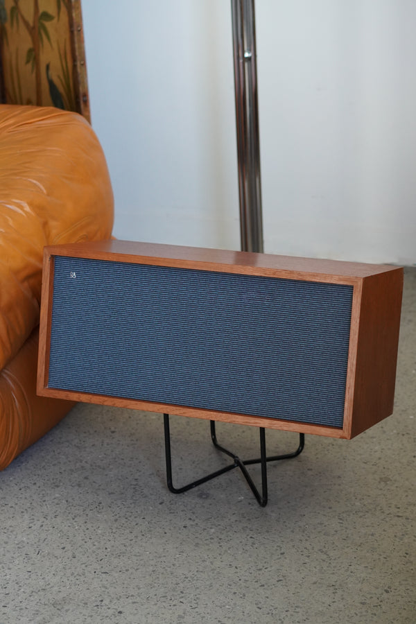 Rosewood Speakers by Bang & Olufson Hojttaler