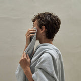 Ensemble salle de bain Essential en Lake par Baina