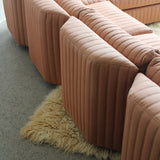 Sofa sectionnel modulaire par Classic Gallery