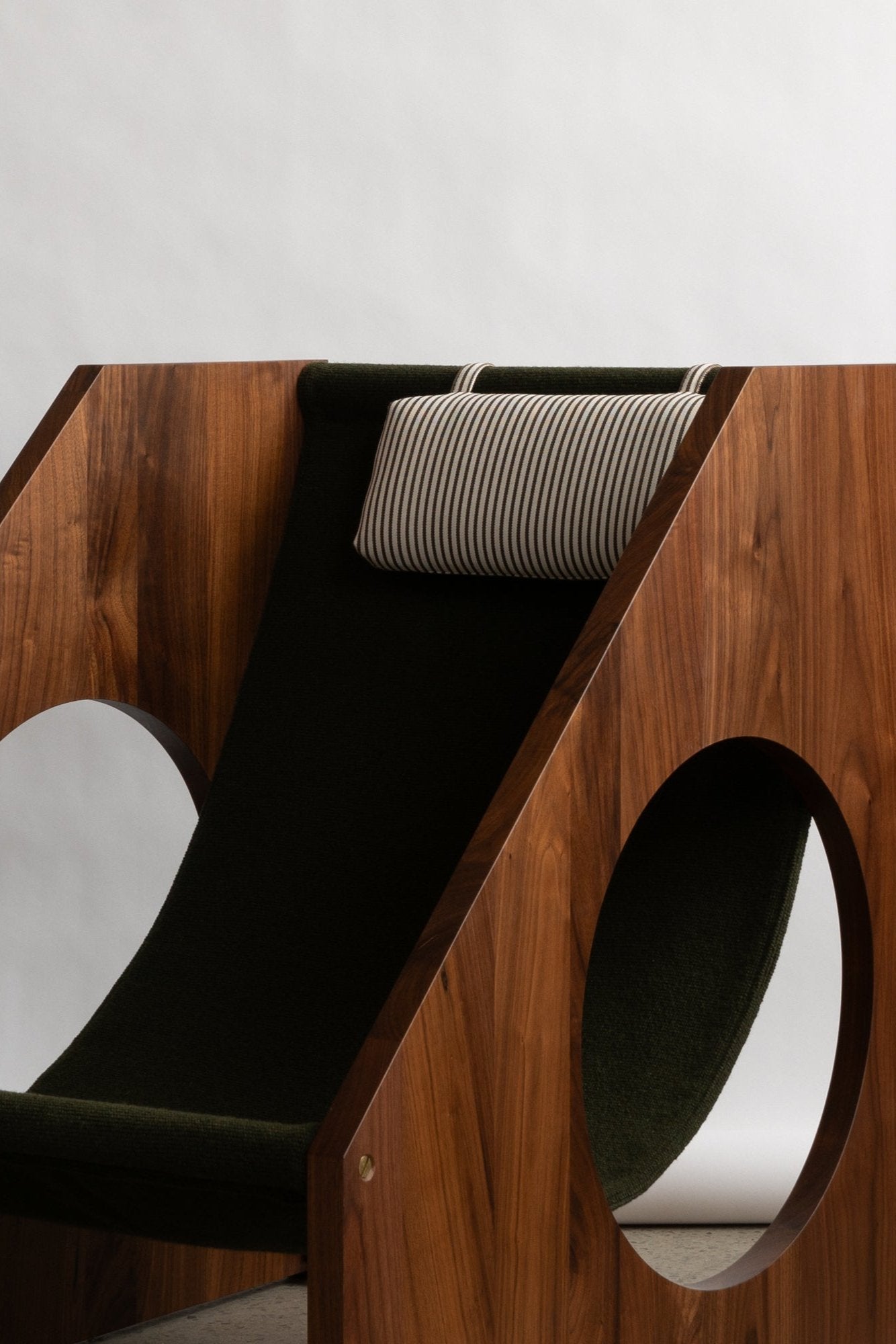 Hublot Chair by Jeremy Le Chatelier x Le Centerpiece