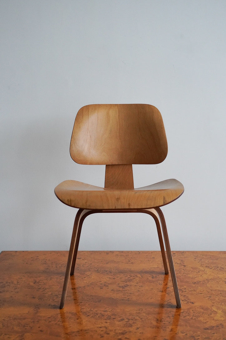 Early Edition DCW Chair by Charles and Ray Eames for Herman Miller