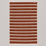 Tapis de bain Echo en Fuyu & Chalk par Baina