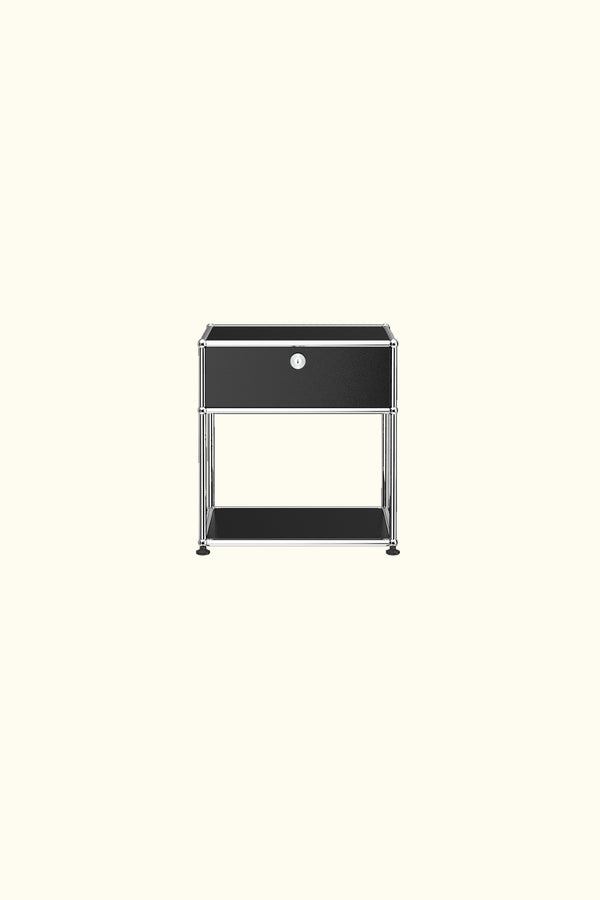 Top Door Bedside Table P2 by USM Haller