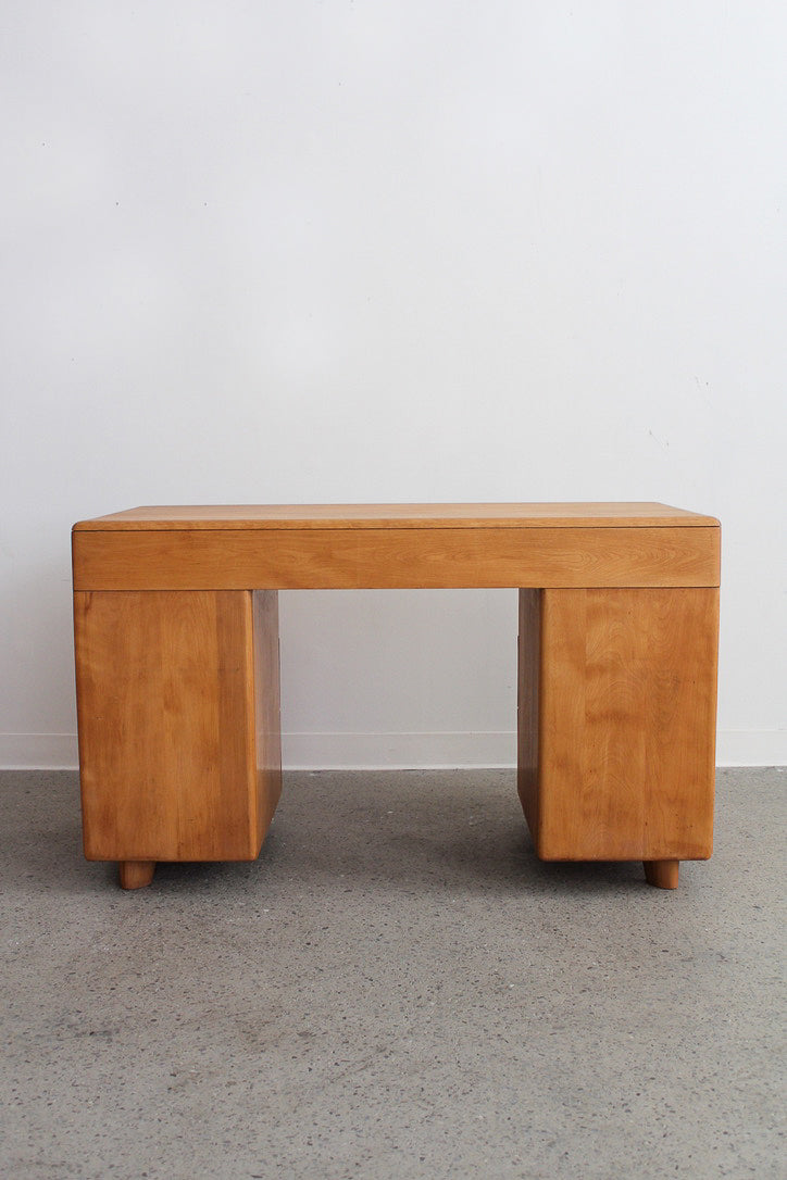 Kneehole Desk by Count Alexis de Sakhoffsky for Heywood Wakefield