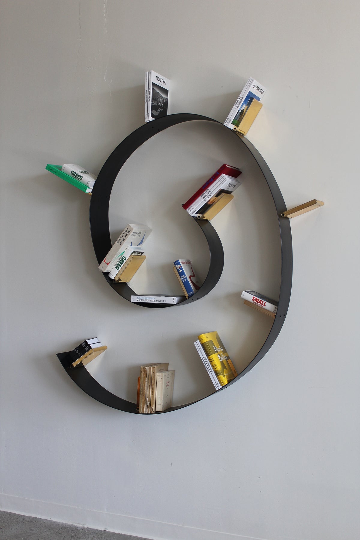 Kartell | Le Centerpiece