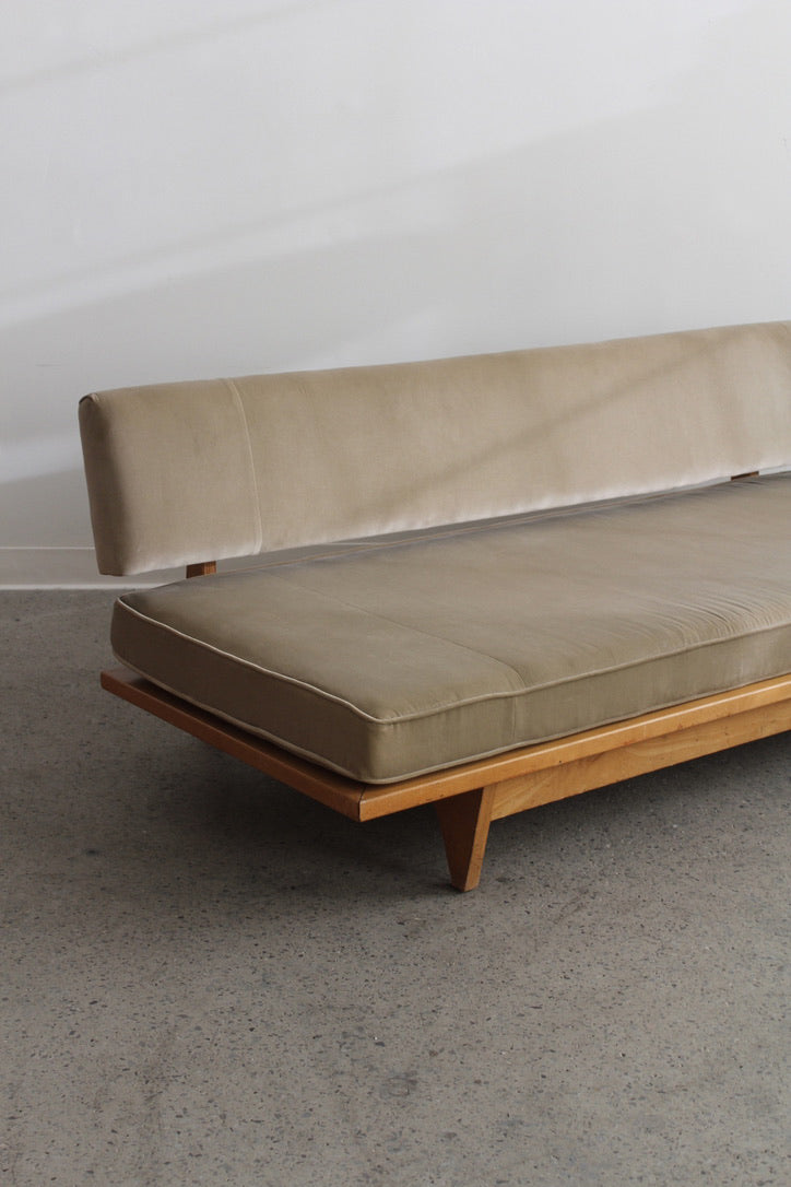 Model 700 Sofa Daybed by Richard Stein for Knoll