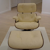 Model 670 and 671 Lounge Chair with Ottoman By Charles and Ray Eames for Herman Miller