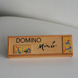Grand ensemble de dominos avec œuvre de Joan Miró