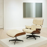 Model 670 and 671 Lounge Chair with Ottoman By Charles and Ray Eames for Herman Miller