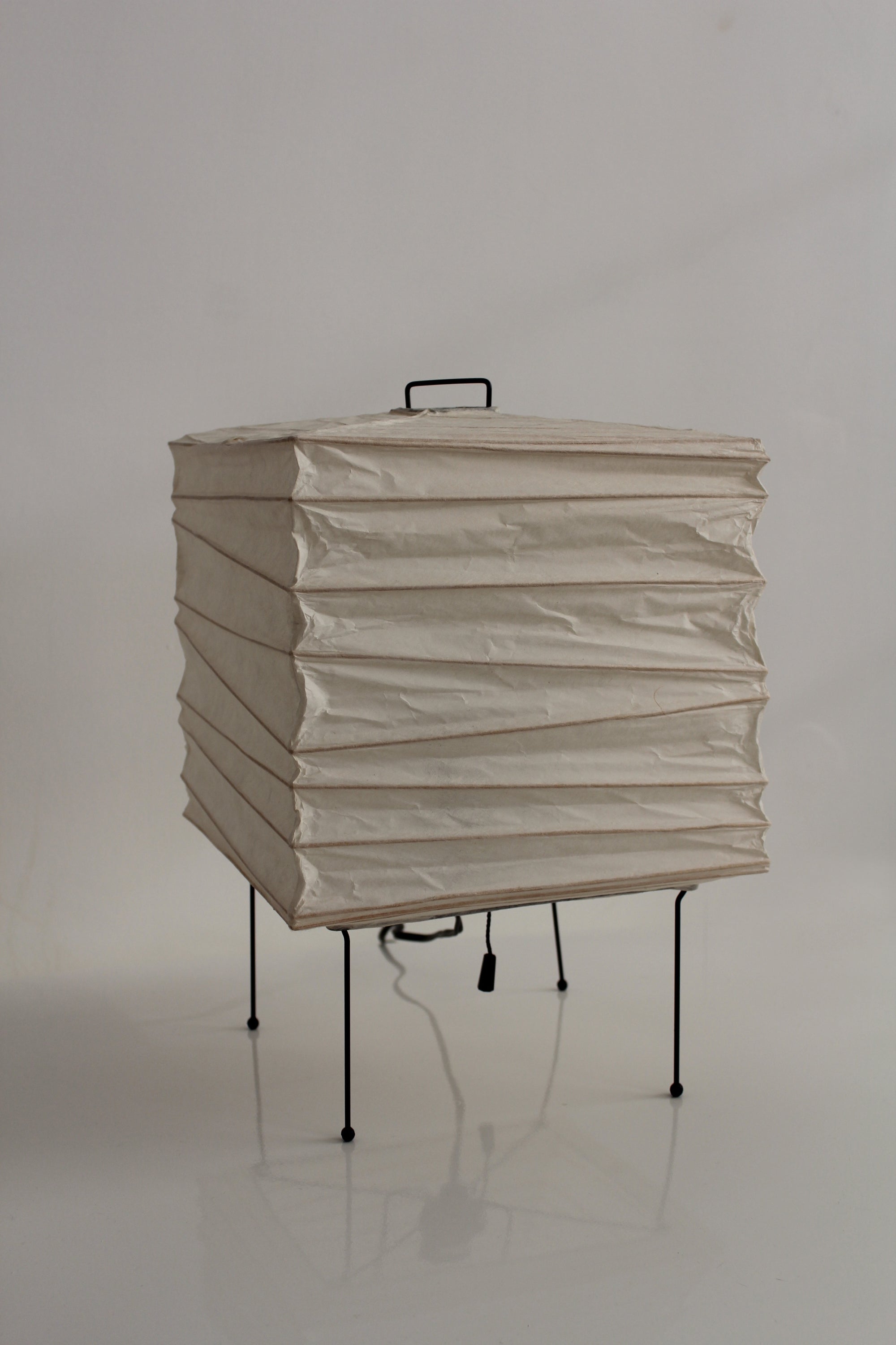 Early Edition Model 3X Akari Table Lamp by Isamu Noguchi