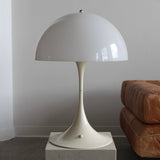Lampe de table Panthella par Louis Poulsen pour Verner Panton