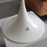 Lampe de table Panthella par Louis Poulsen pour Verner Panton