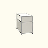 Table d’appoint longue avec porte basse O118 par USM Haller