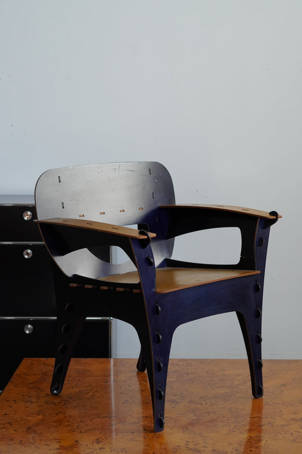 Puzzle Chair by David Kawecki