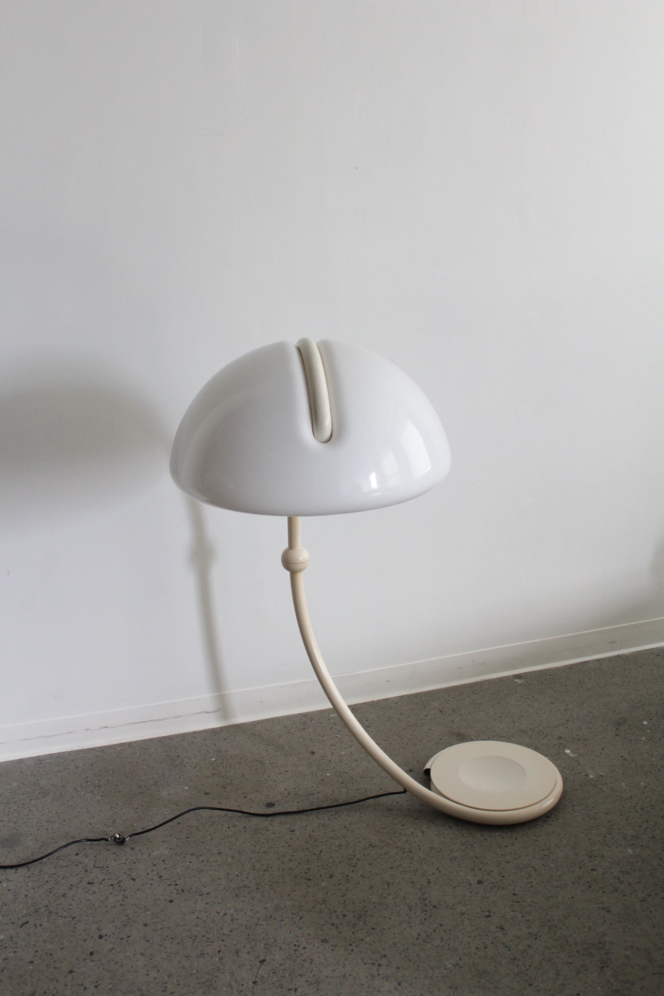 Serpente Floor Lamp by Elio Martinelli