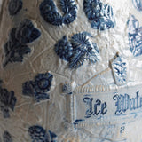 Fontaine à eau glacée en grès émaillé par Whites, Utica, N.Y.