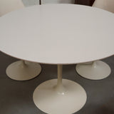 Tulip Dining Table Set by Eero Saarinen for Knoll