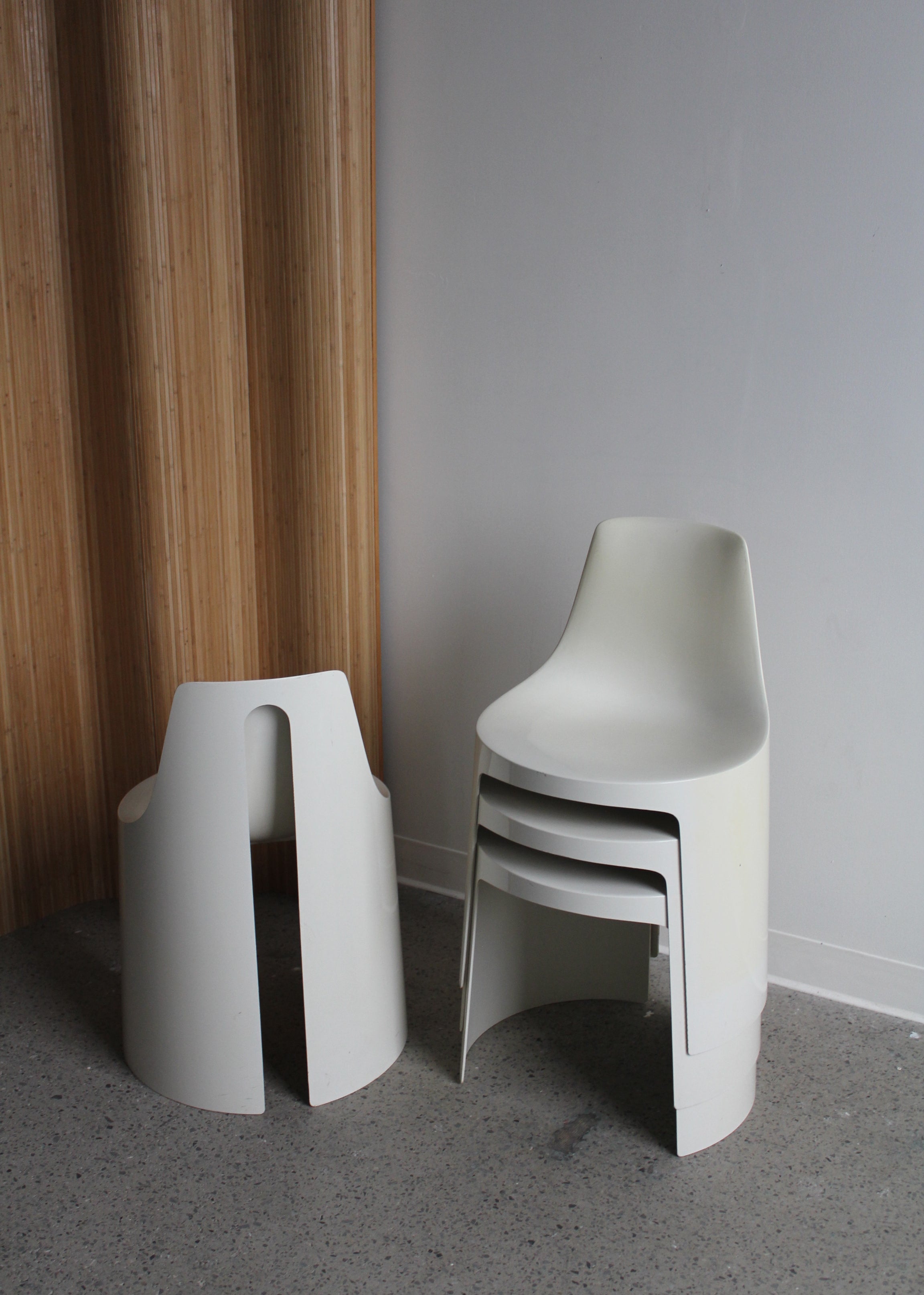 Set of 4 Cream Umbo Stacking Chairs by Kay Leroy Ruggles