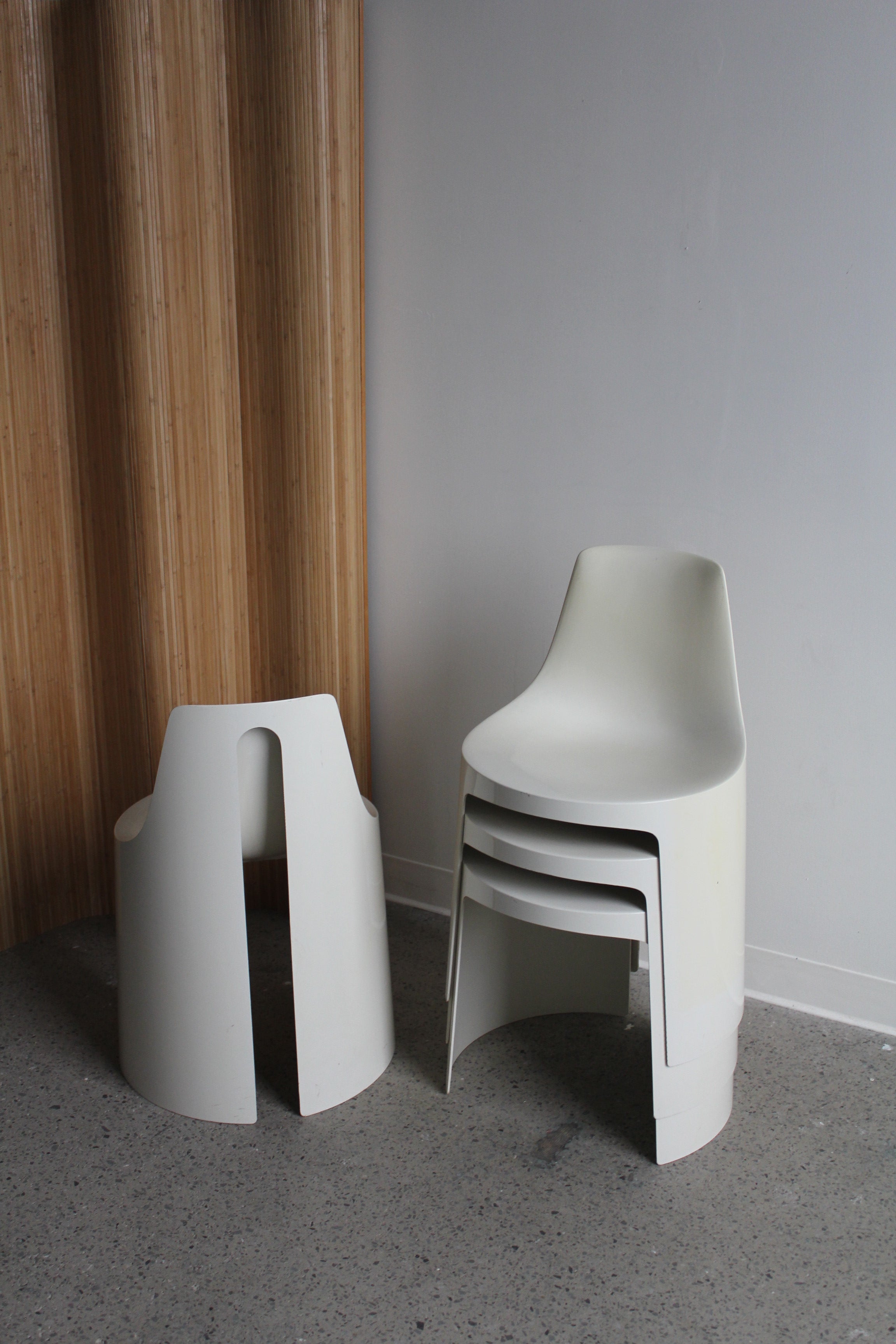 Set of 4 Cream Umbo Stacking Chairs by Kay Leroy Ruggles