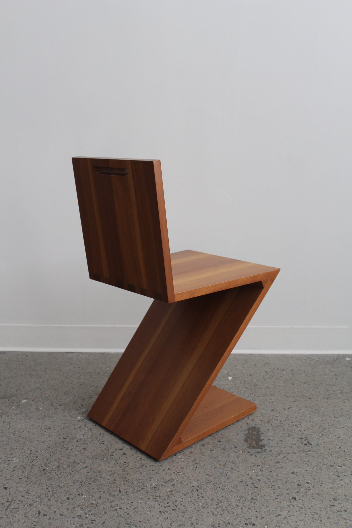 Zig Zag Chair by Gerrit Rietveld