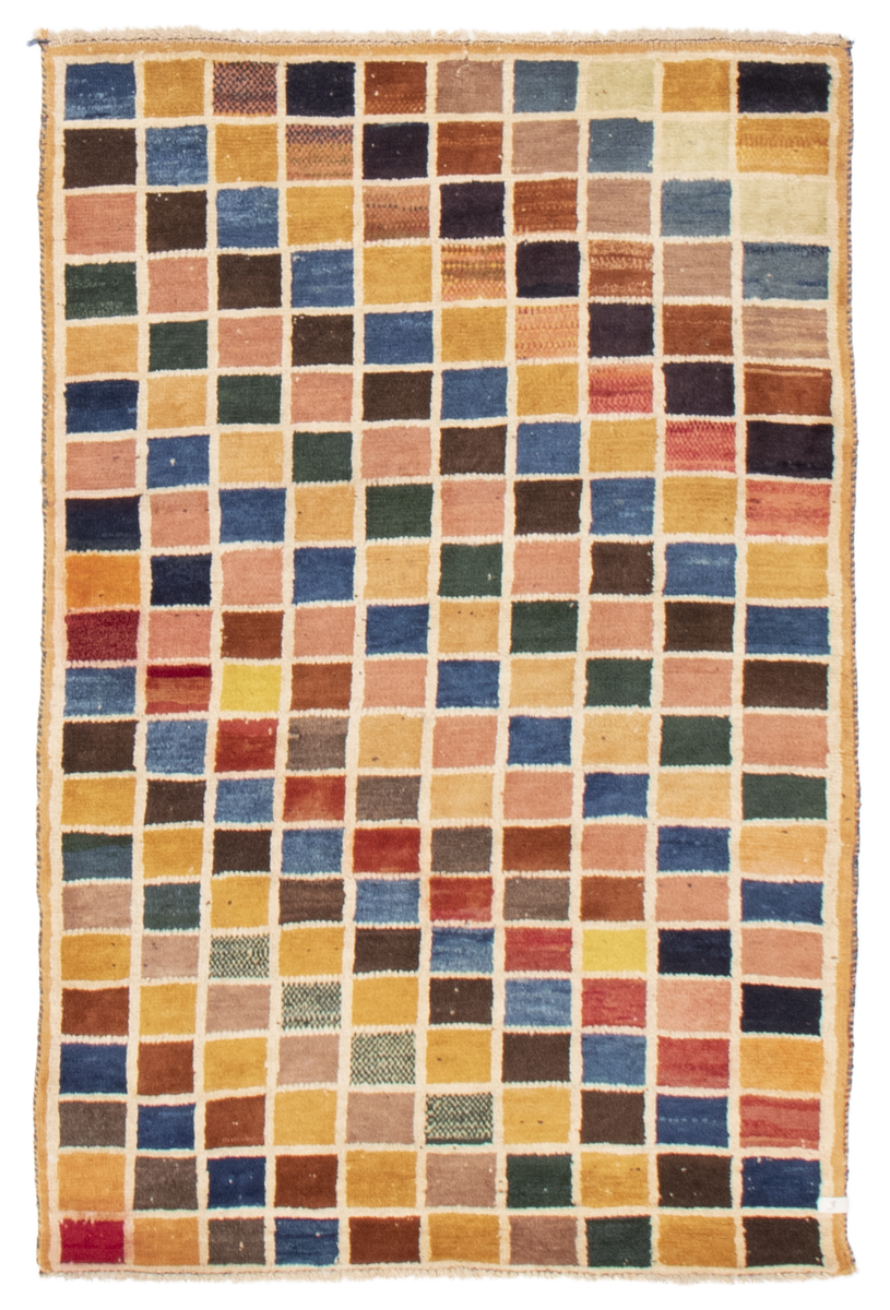 Kashkuli Gabbeh Rug in Meadow Ridge lecenterpiece