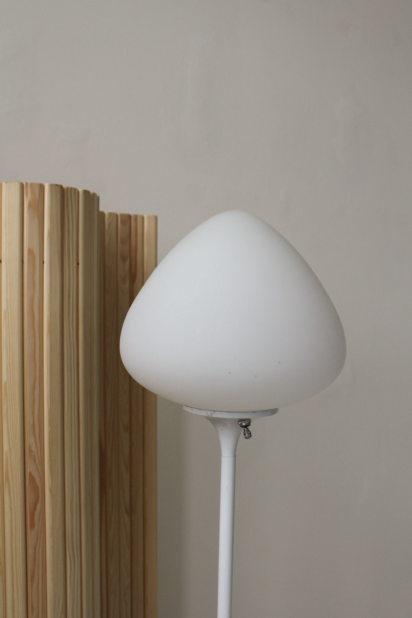 Acorn Shape Floor Lamp by Laurel Co.