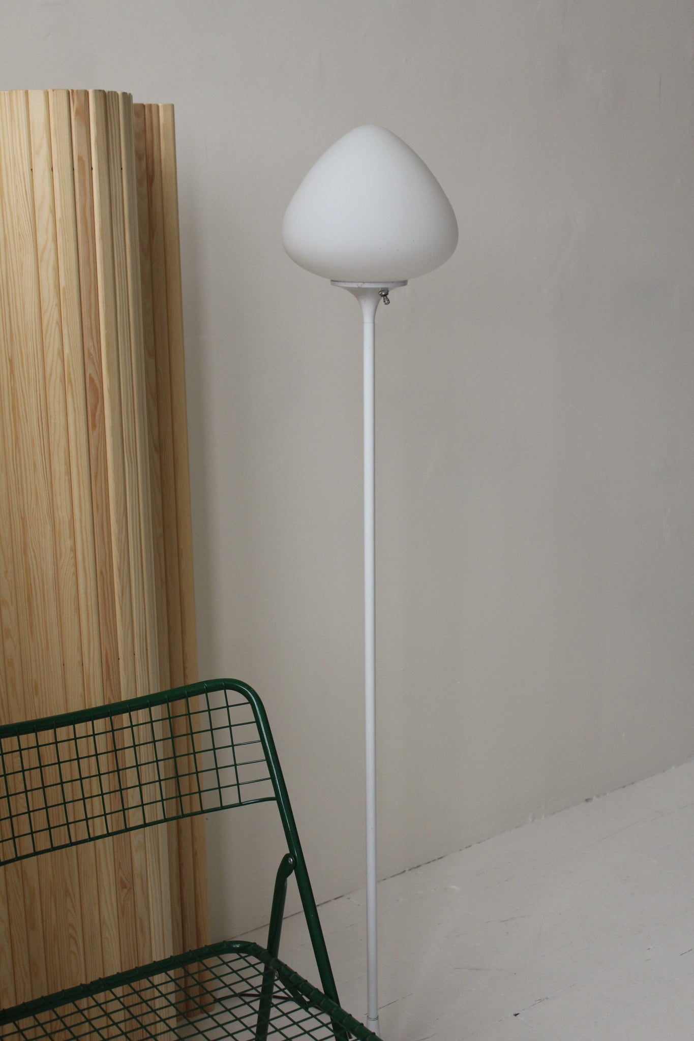 Acorn Shape Floor Lamp by Laurel Co.
