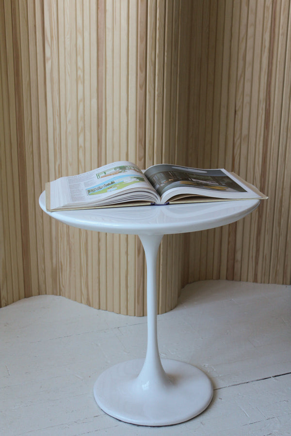Tulip Side table