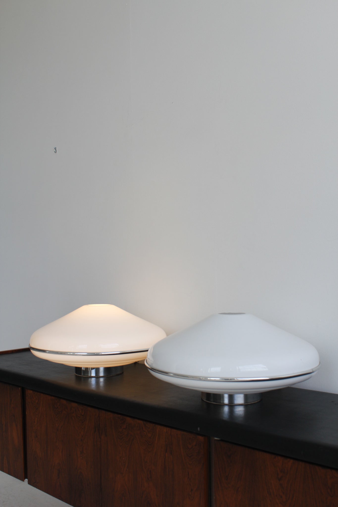 Saucer Table Lamps