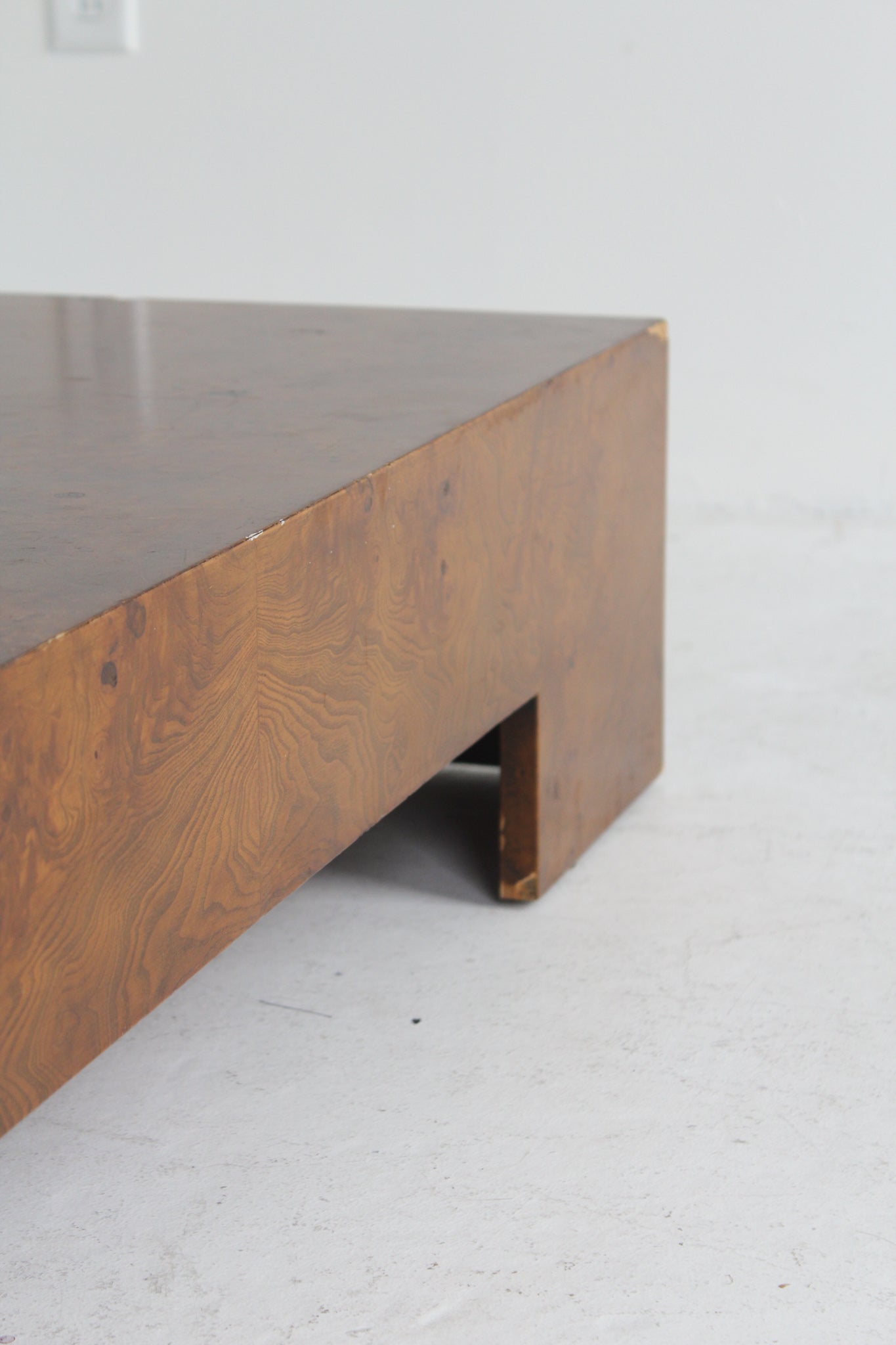 Low Burlwood Coffee Table by Milo Baughman for Thayer Coggin