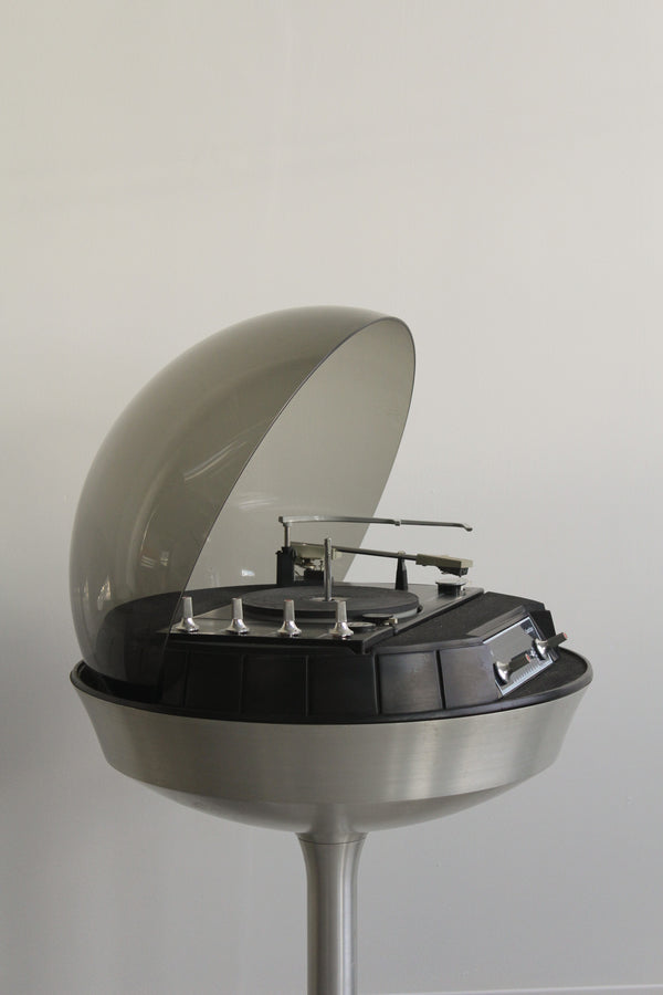 Apollo 711 Turntable by Electrohome