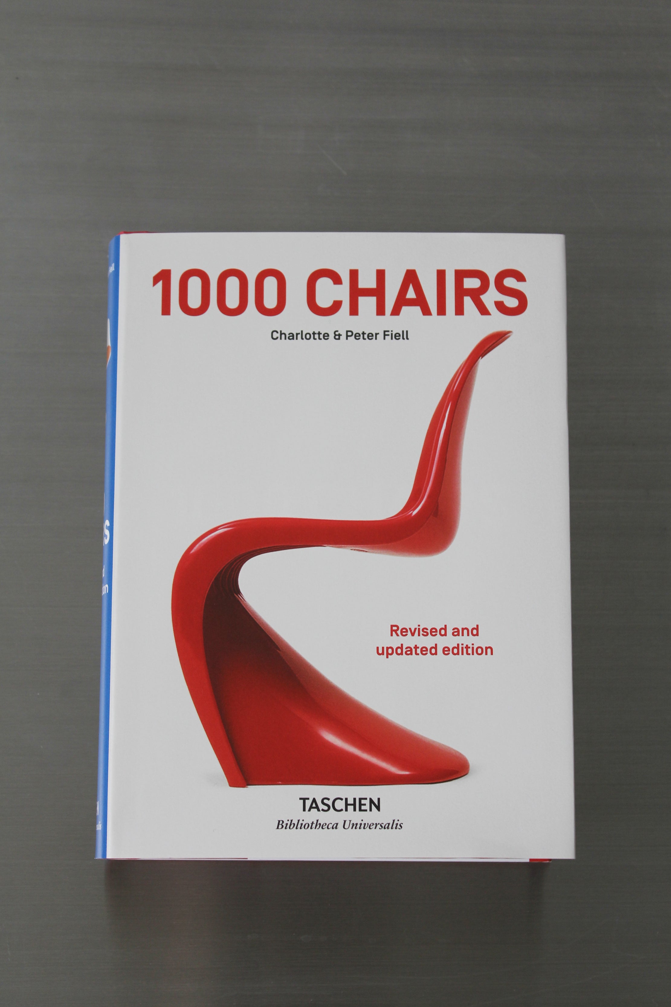 1000 Chairs