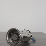 Moulin à poivre bleu 9098 par Alessi