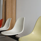 Banc Tandem par Charles et Ray Eames pour Herman Miller