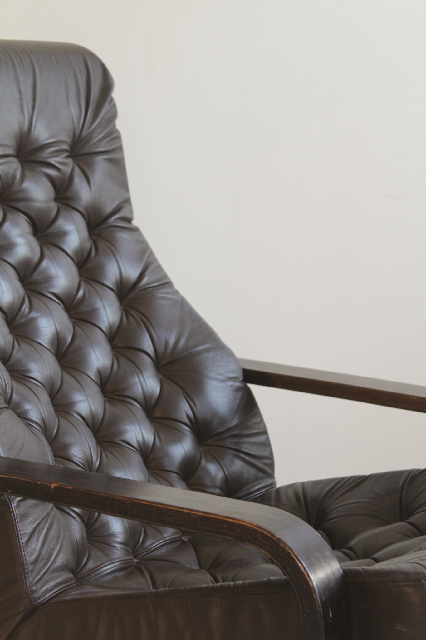 Poem Chair by Noboru Nakamura
