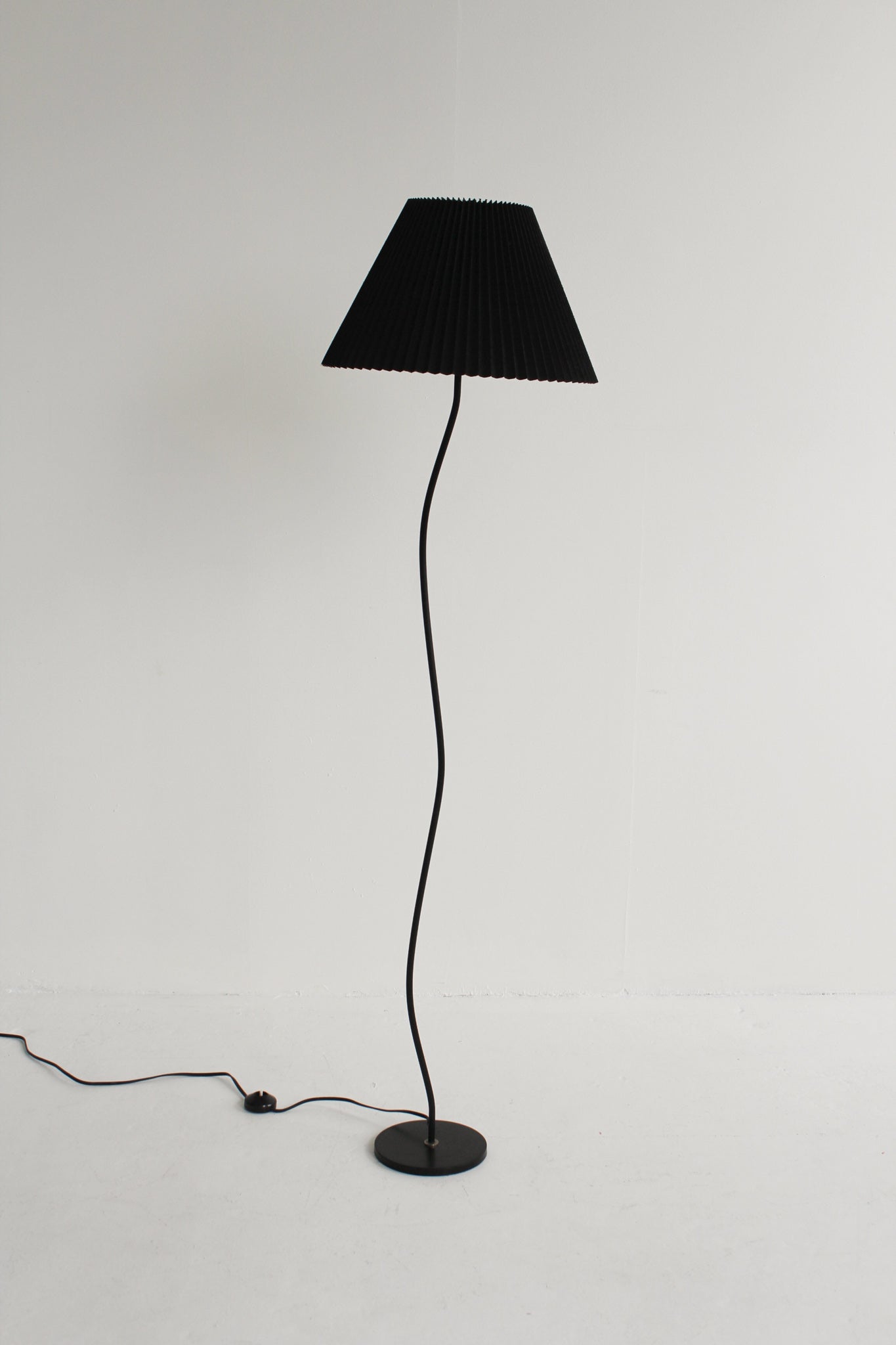 Wiggle Floor Lamp