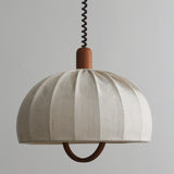 Suspension en teck par Domus