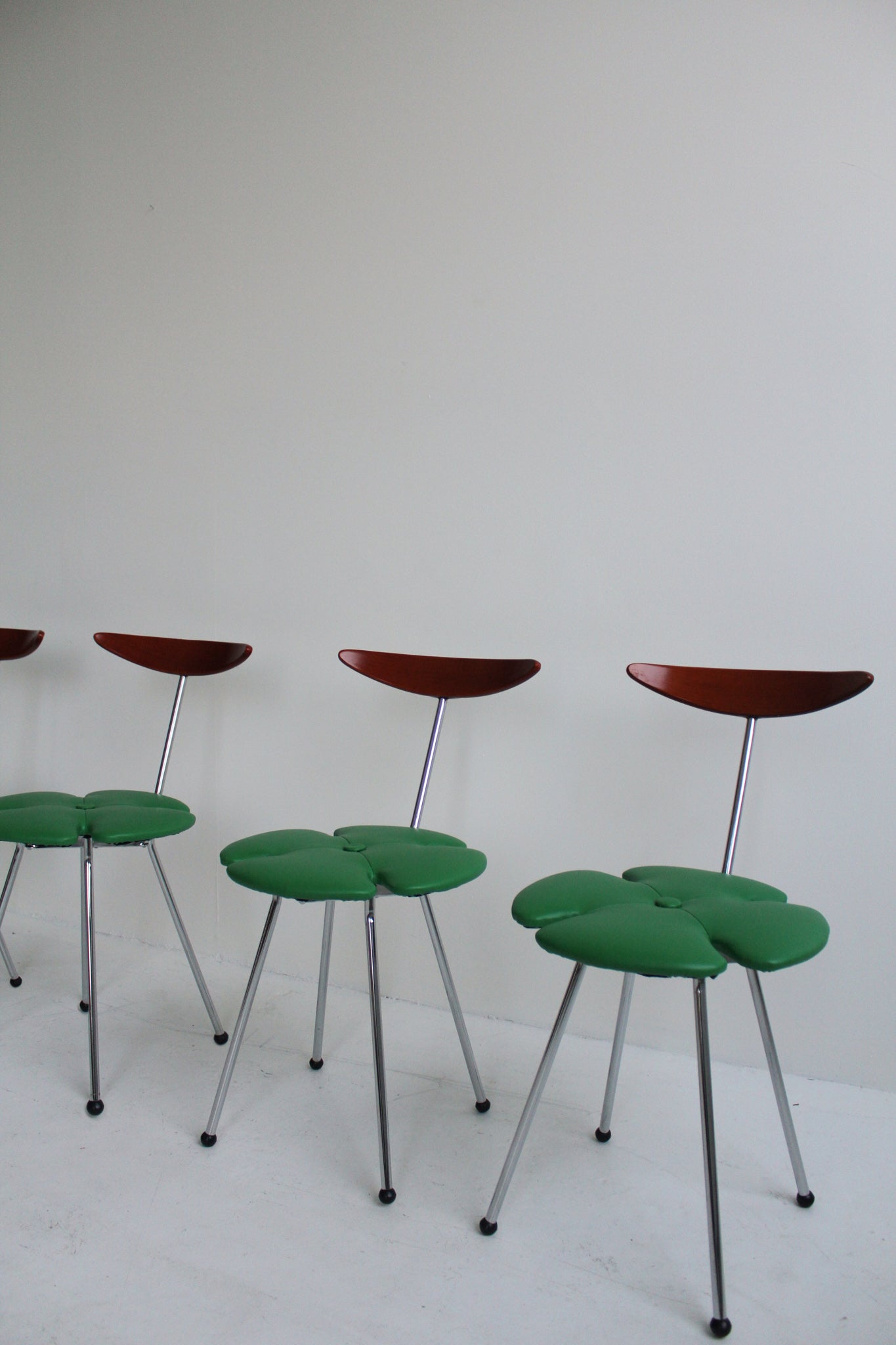 Green Effezeta Clover Leaf Chairs