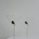 Verre à martini avec olive