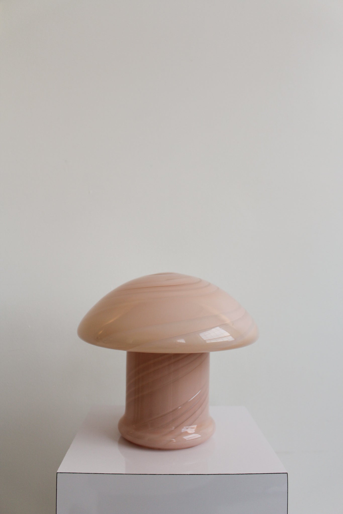 Vetri Venini Murano Swirl Mushroom Lamp
