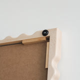 Floor Wiggle Mirror par Devon Munro