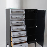 Garde-robe en chrome par Henri Vallières