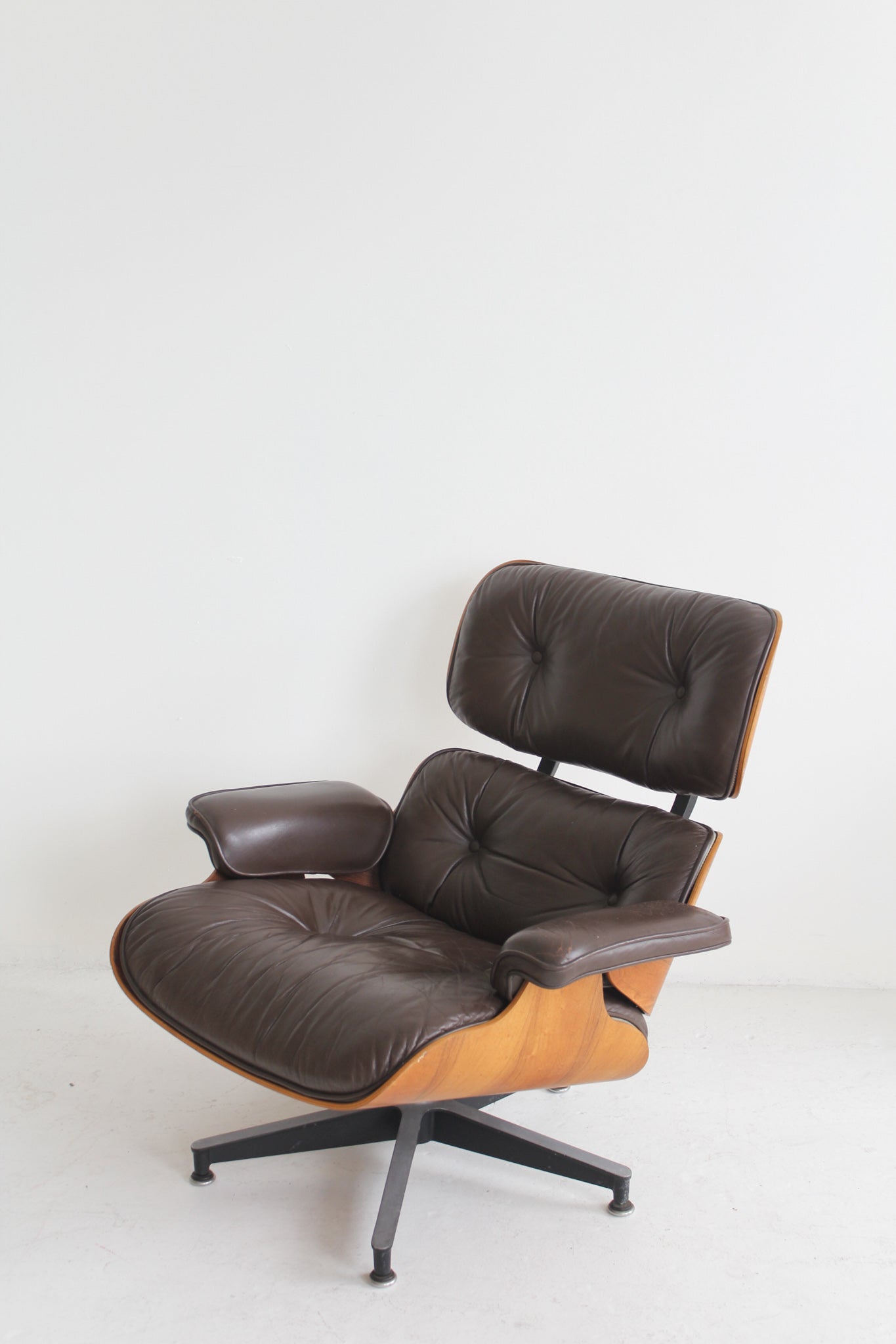 Charles and Ray Eames Lounge Chair 670 by Herman Miller