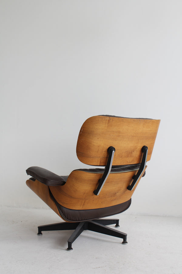 Charles and Ray Eames Lounge Chair 670 by Herman Miller